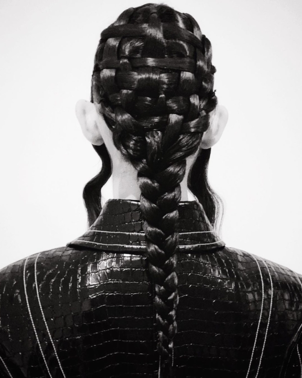 Собираем волосы: 7 hair-трендов для невест 2024