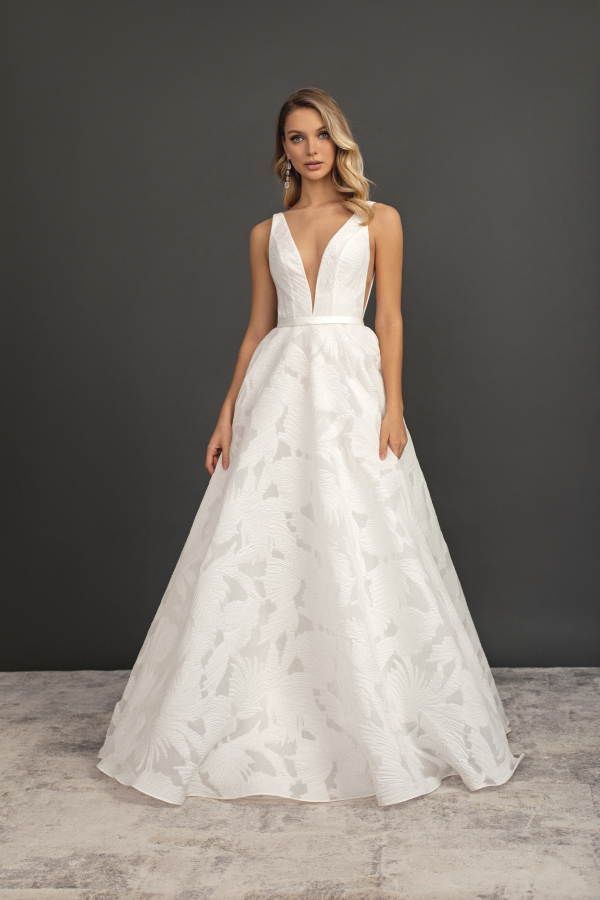 Платья Blanche Bridal
