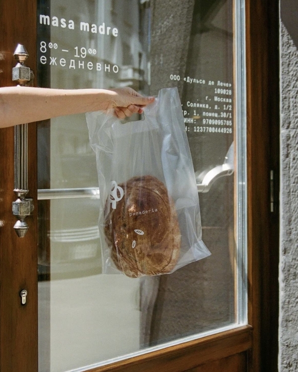 Цветотерапия в Alina Pinsky Gallery, «День Д»