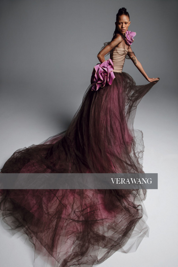 Новые коллекции знаменитых дизайнеров в Wedding by