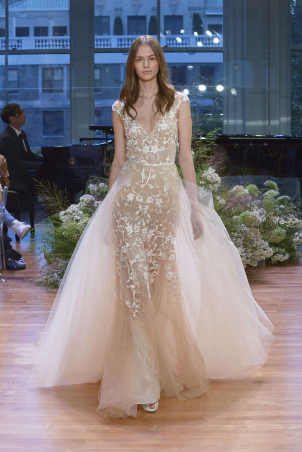 Новые коллекции знаменитых дизайнеров в Wedding by