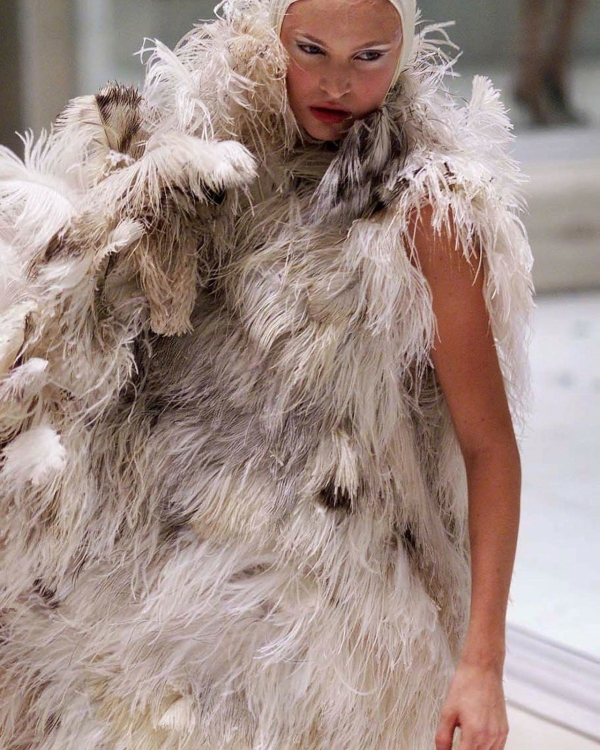 Свадебные платья Alexander McQueen — вдохновение вне