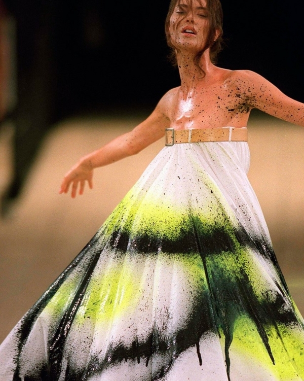 Свадебные платья Alexander McQueen — вдохновение вне