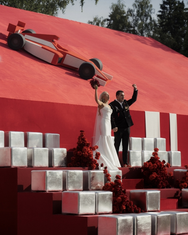 «Формула любви»: как Bonweddings превратили Skyriver в