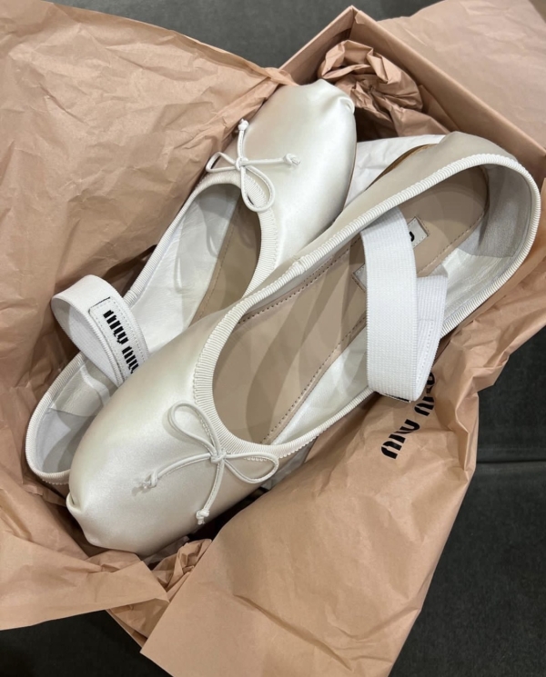 Как Miu Miu стал самым востребованным брендом